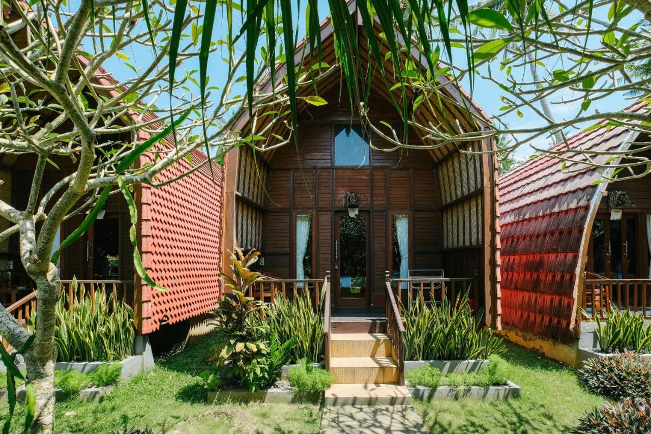 Adi Bungalow Nusa Penida Redpartner Toyapakeh Extérieur photo